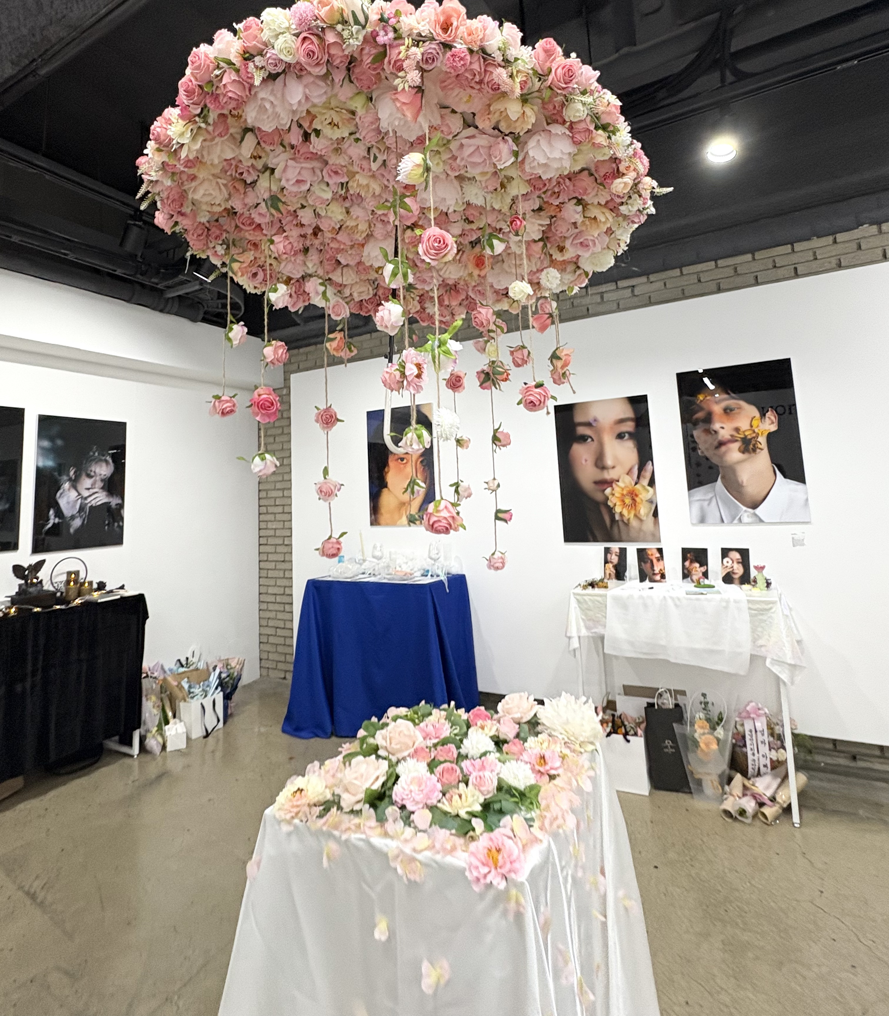 서경대학교 미용예술대학 ‘코스메틱&뷰티테라피학과 제6회 졸업전시회’ 성황리에 개최(7).jpg 서경대학교 미용예술대학 ‘코스메틱&뷰티테라피학과 제6회 졸업전시회’ 성황리에 개최(7).jpg