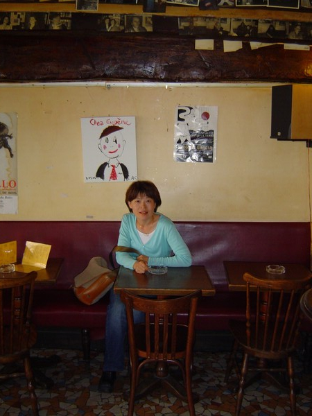 파리의 카페는 상생의 공간 (2).jpg