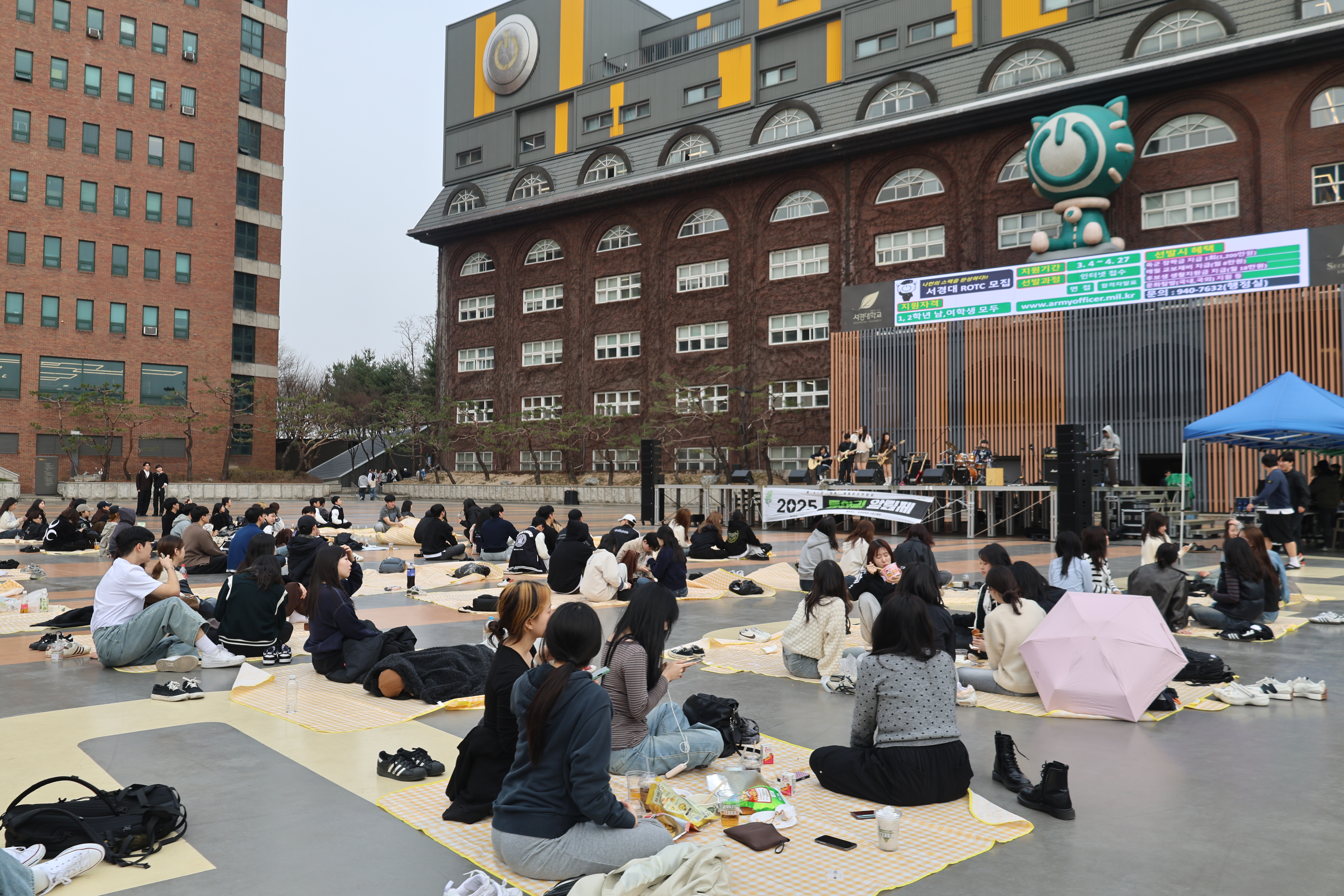‘서경대학교 2025 동아리 알림제’ 성황리에 열려(7).jpg