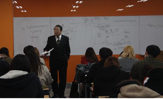 김용신 교수 특강 2.jpg