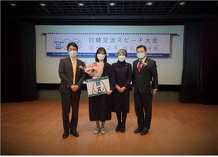 한일교류말하기대회 기념사진(1).png