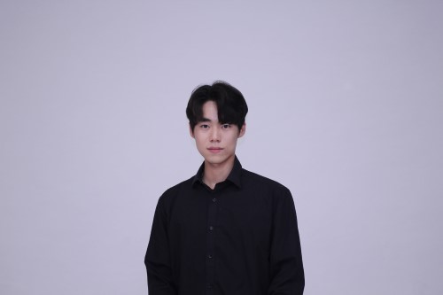 '안네의 일기' 연출 최기승 학생.jpg