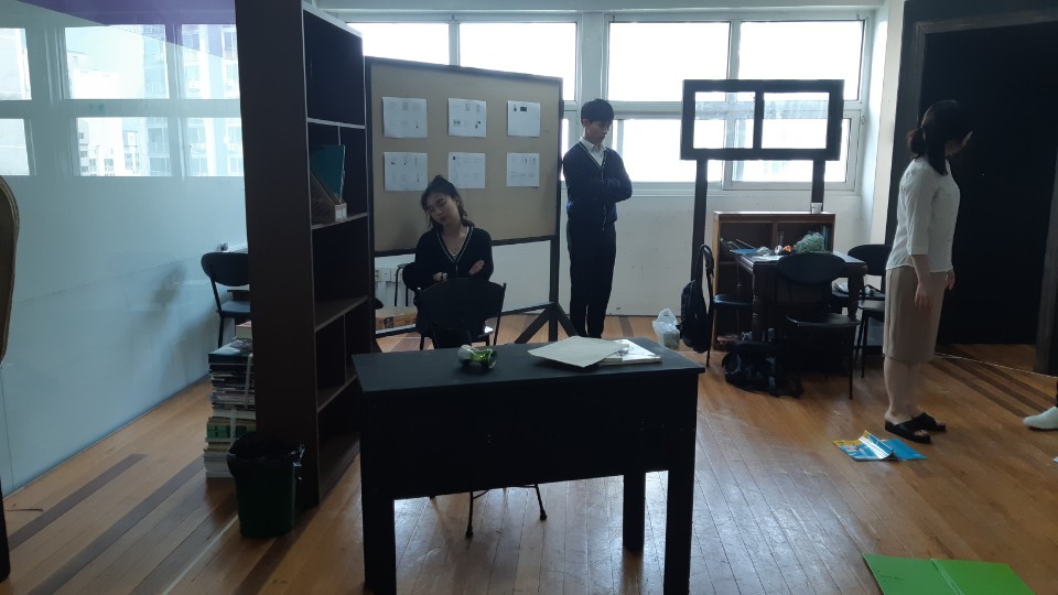 존경하는 나의 선생님 연극 (5).jpg