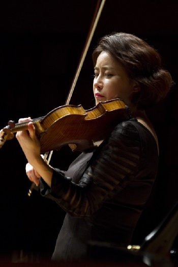 김지은 바이올리니스트.jpg