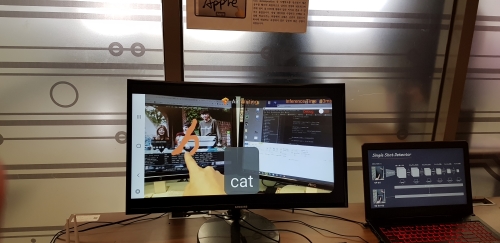 컴퓨터공학과 졸업전시회 (7).jpg