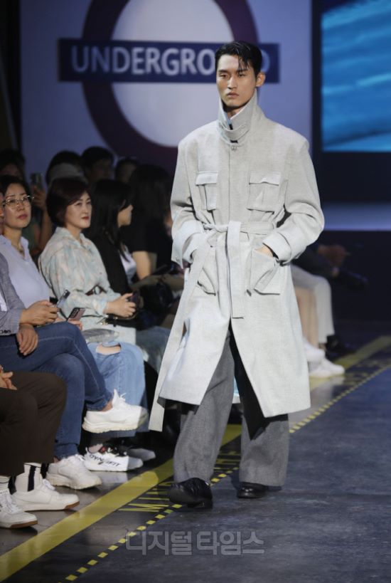 니치투나잇-서경대 패션쇼, 감성있는 무대(4).jpg