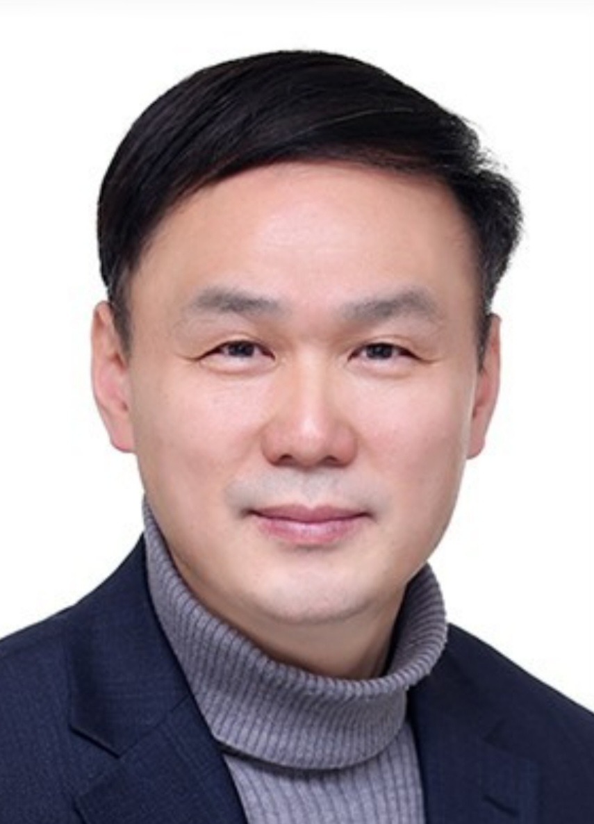 전규열 서경대 경영학부 겸임교수 칼럼AI 로봇 시대, 노동의 균형을 다시 묻는다(2).jpg