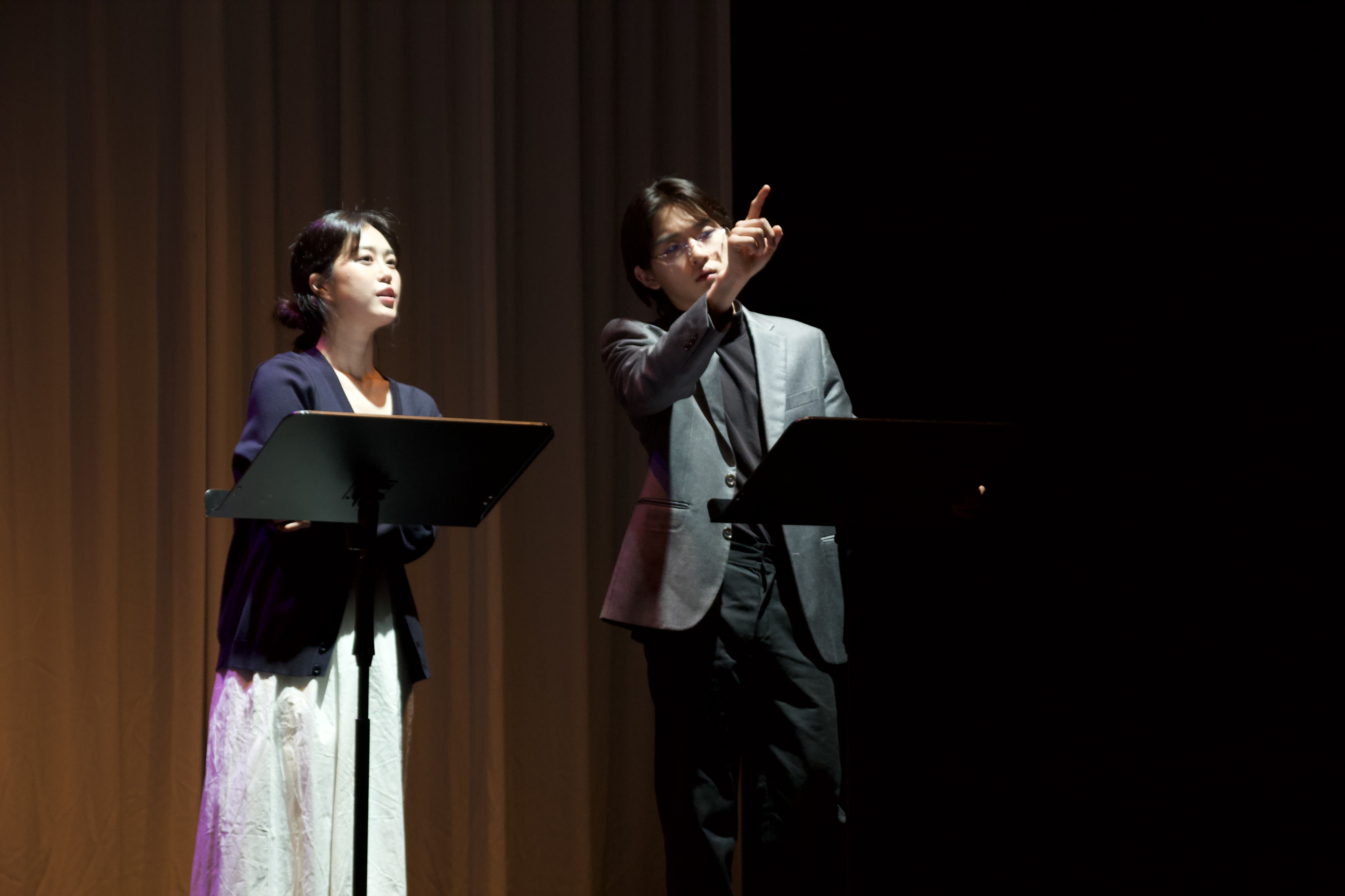 서경대학교 공연예술학부 2025학년도 1학기 산업체 연계형 캡스톤 디자인 학습자 주도형 창작 프로젝트 두 번째 공연 연극 ‘보이맨’ 성황리에 무대에 올려져···작연출 박세주 학우 인터뷰 (5).jpg