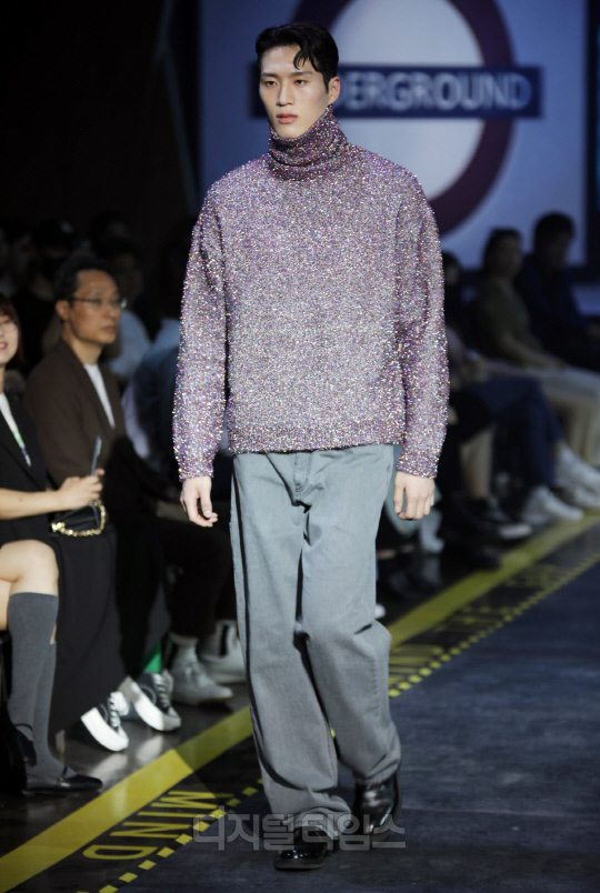 니치투나잇-서경대 패션쇼, 감성있는 무대(8).jpg