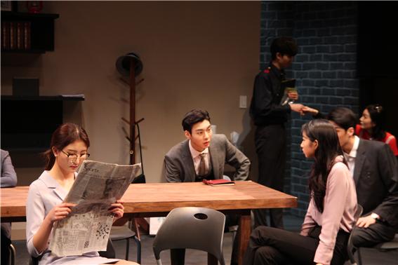 12인의 성난 사람들 8.jpg