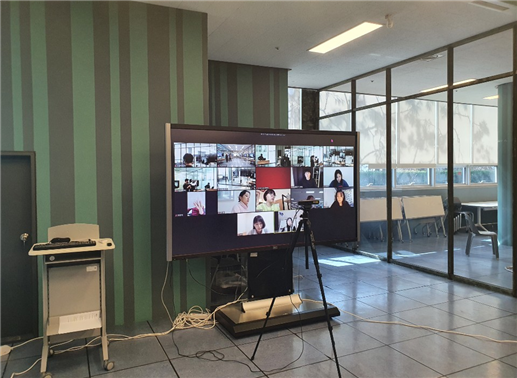 화상으로 진행된 Design Thinking 창업 캠프.png