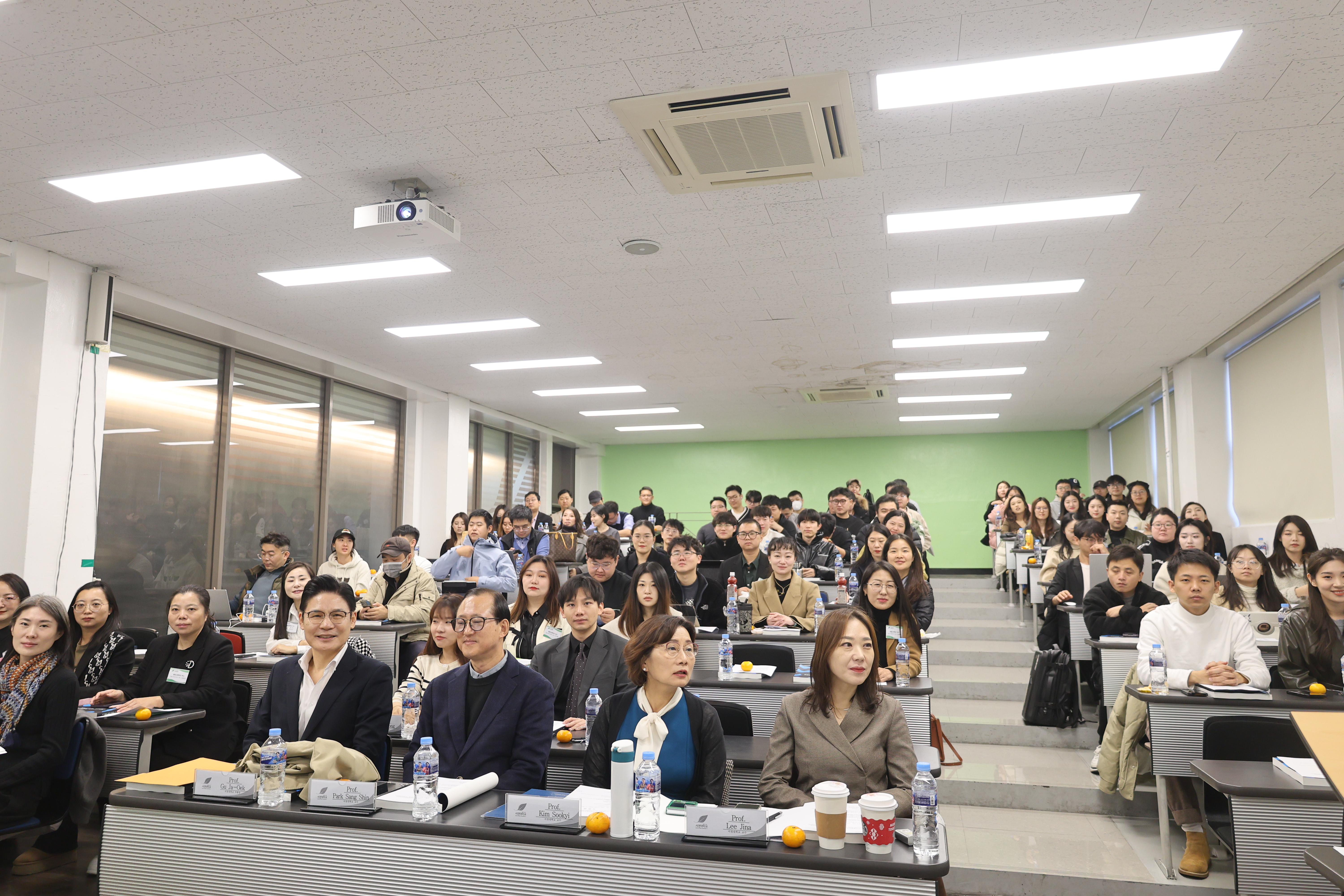 서경대학교, ‘인공지능시대, 연구 내용과 방법의 혁신’ 주제 학술세미나 개최2.jpeg