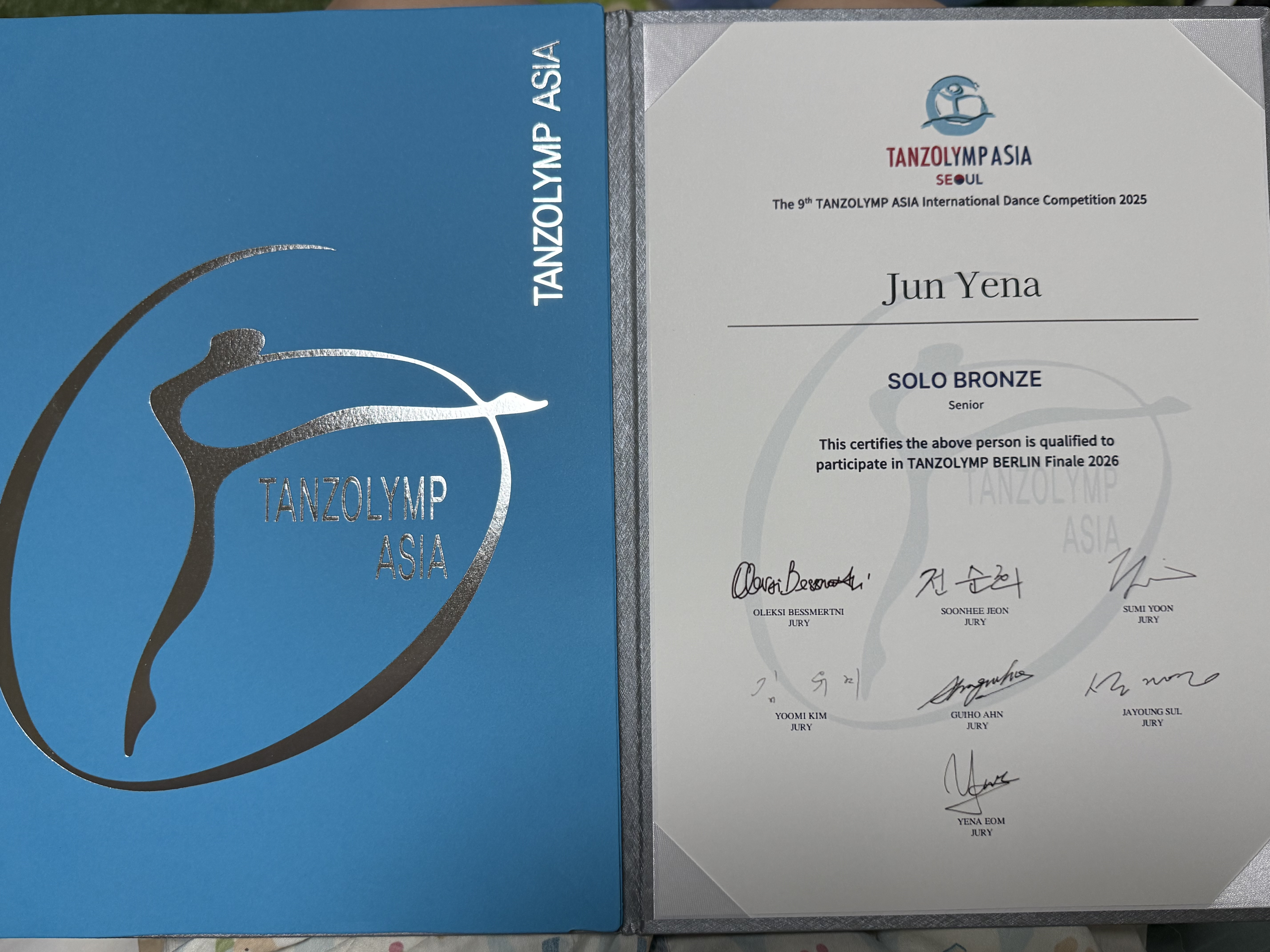 서경대학교 무용예술학부 한국무용전공 재학생, 탄츠올림프 아시아 · 공인법인 백림아트위원회가 주최한 ‘제9회 탄츠올림프 국제 무용콩쿠르’에 참가해 ‘금상’ ‘은상’ ‘동상’을 잇따라 수상하는 등 우수한 성적 거둬(6).png