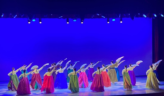 ‘제19회 창작발표회 및 제22회 한국무용 쇼케이스’(5).jpg