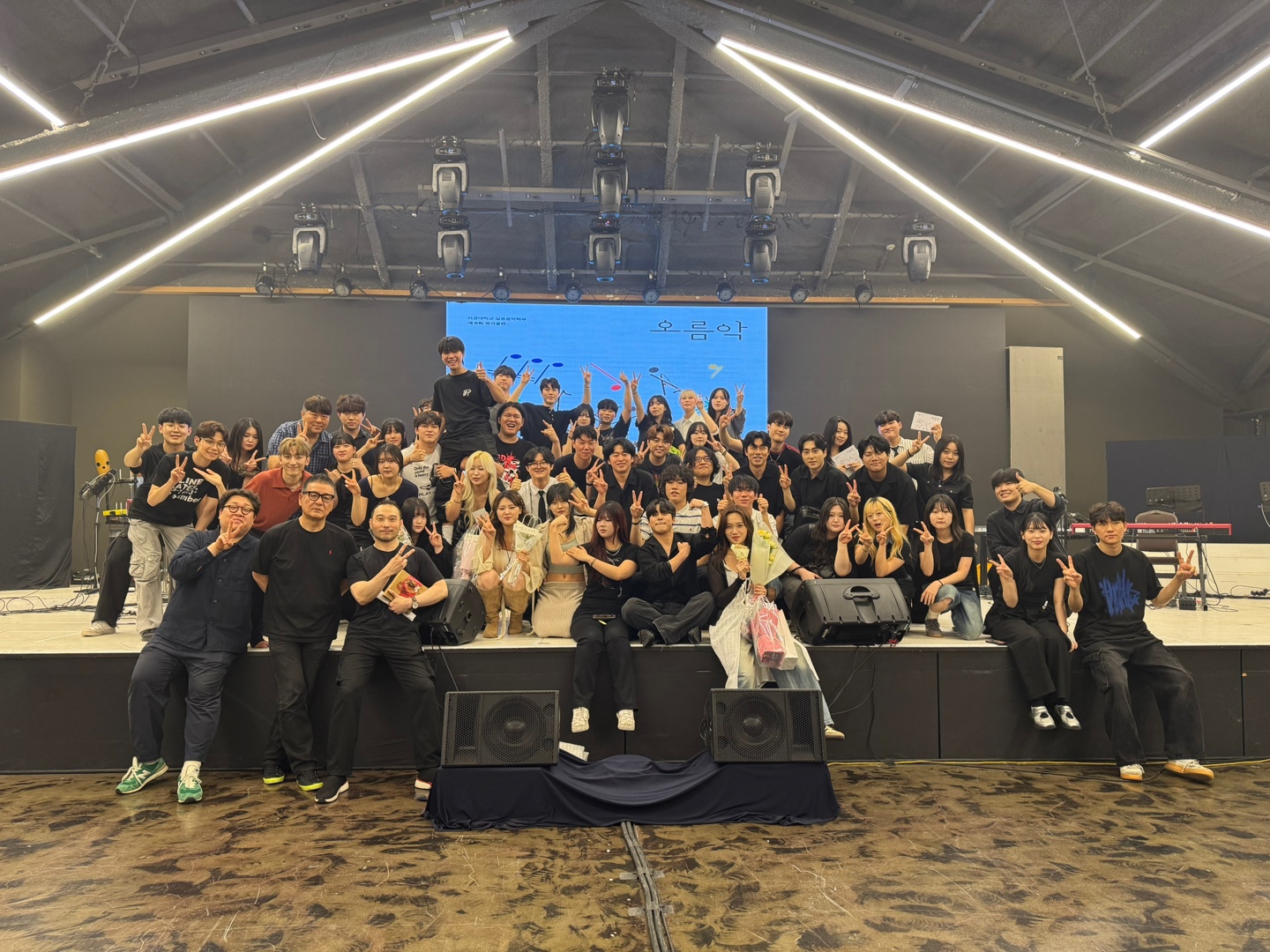 서경대학교 실용음악학부 제8회 정기공연 ‘오름악’ 성황리에 마쳐···실용음악학부 학생회장 신은태 학우 인터뷰 (8).jpg