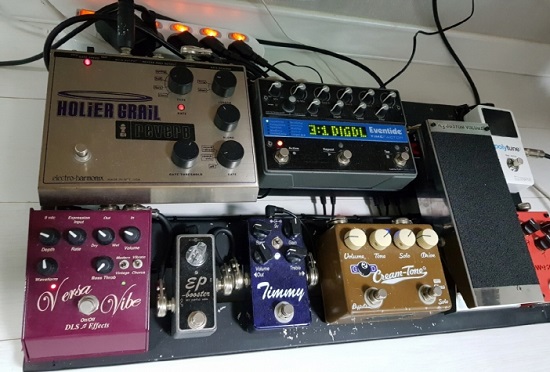 정나영의 이펙터 페달보드.jpg