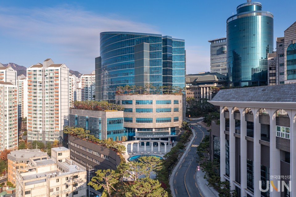 [2025 정시특집서경대학교] 첨단 학과 및 전공·국책사업 통해 미래 혁신형 실용인재 양성(3).jpg