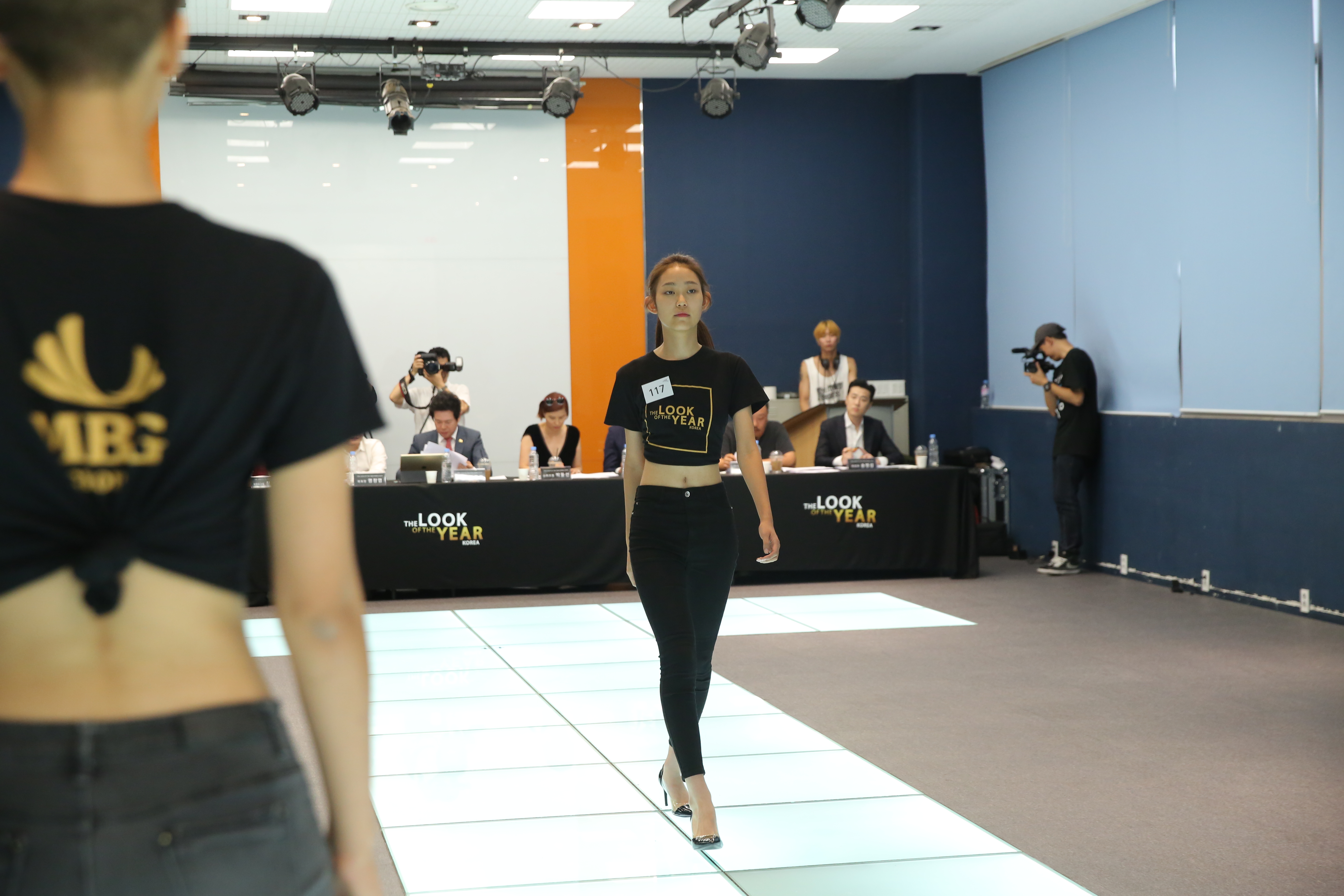THE LOOK OF THE YEAR 예선 (2).JPG