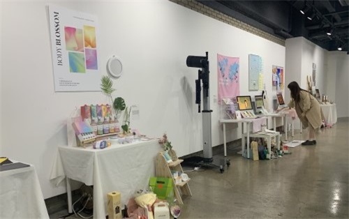 제25회 디자인학부 졸업작품전 [리트머스 展] (11).jpg