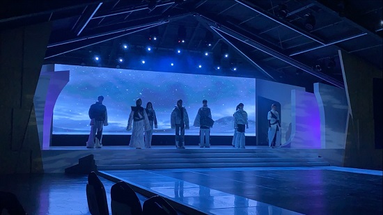 ‘MUTE’ 스테이지 사진.jpg