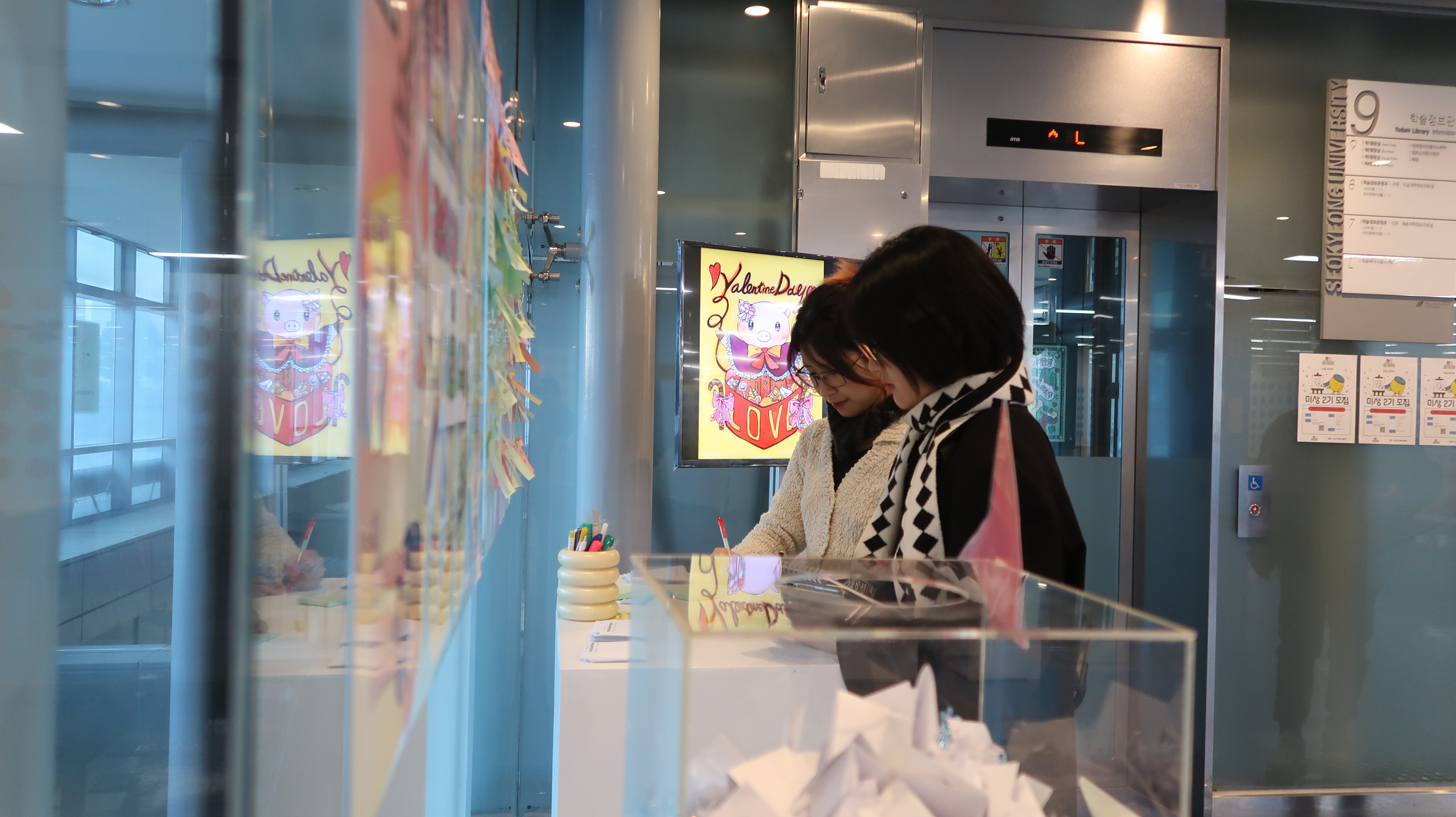 서경대학교 동아리 미상 작품 전시회 성황리에 마무리(8).JPG