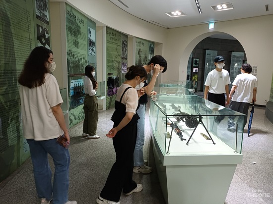 2030 평화통일 교육 '문화콘텐츠로 접근하는 평화 통일' 체험 행사 진행(4).jpg