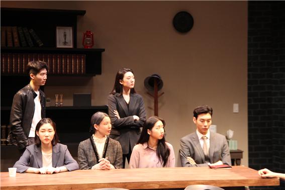 12인의 성난 사람들 9.jpg