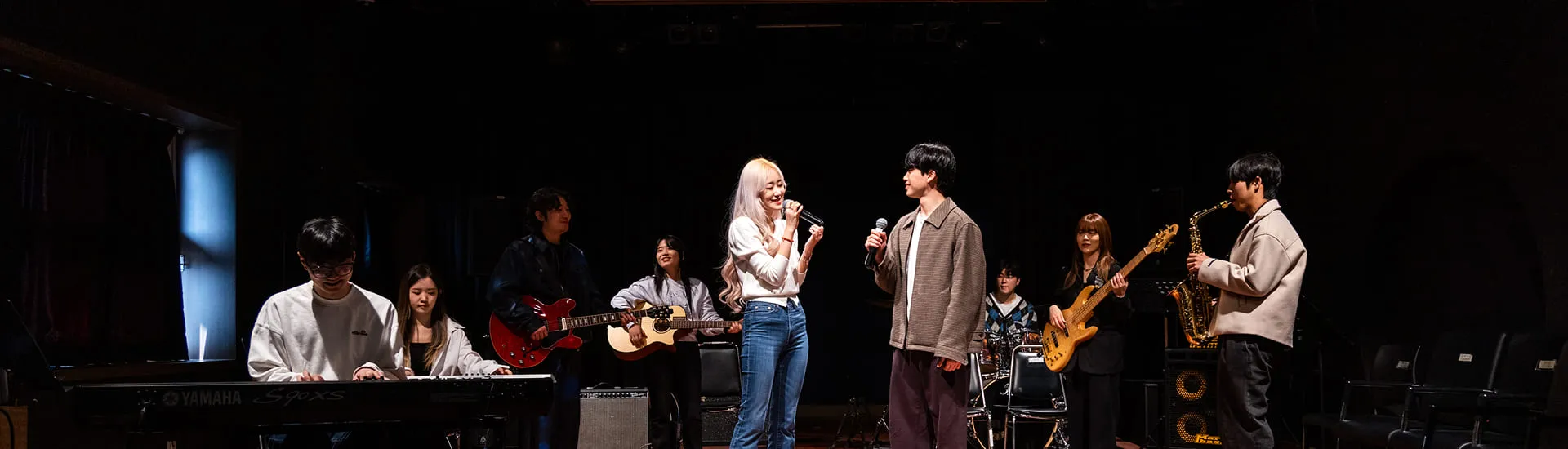 서브페이지 백그라운드 이미지