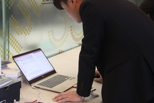 전자공학과 졸업작품전시회 (3).jpg