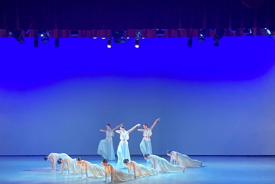 ‘제19회 창작발표회 및 제22회 한국무용 쇼케이스’(2).jpg