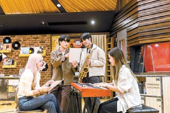 [교육이 미래다] 사회 수요 반영한 교육과정 운영…미래형 실용교육 모델 개발.jpg