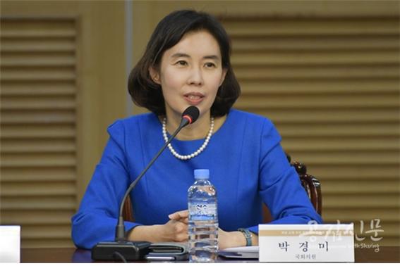 국립중앙박물관 국외문화재토론회 2.JPG