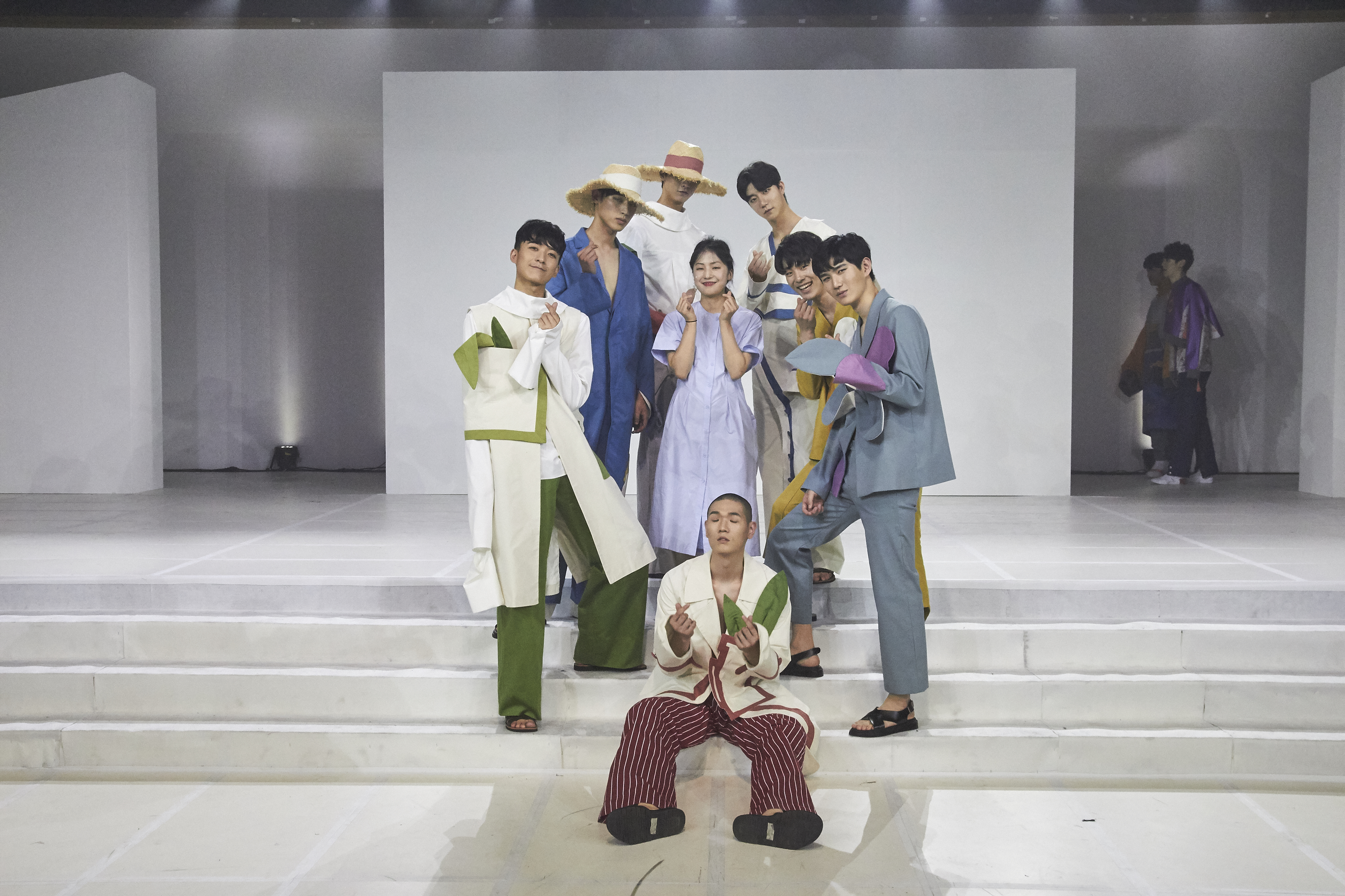 패션 갈라쇼 ‘HUB’20.jpg