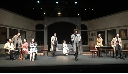 타오르는 어둠 속에서4.jpg