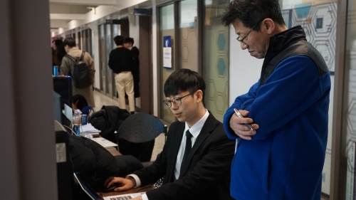 컴퓨터공학과 졸업전시회 (12).jpg