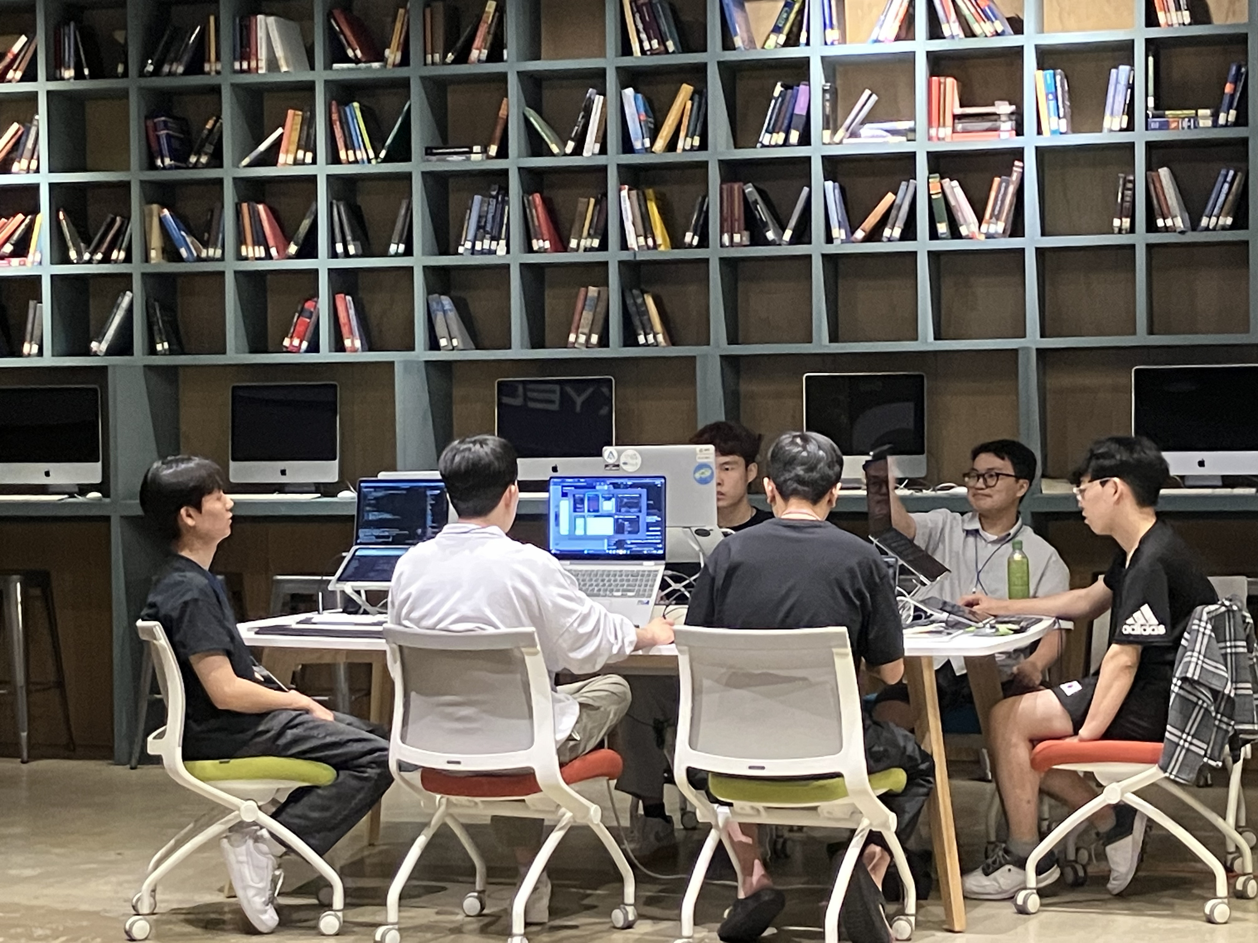 서경대학교 대학혁신지원사업단 × 학술동아리 ‘멋쟁이사자처럼’, 2025 서경대 해커톤(SKTHON) 성황리에 개최(16).jpg