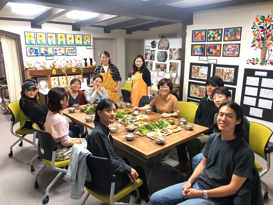 2019년도 활동그룹 '달그락달그락' 활동 모습.jpg