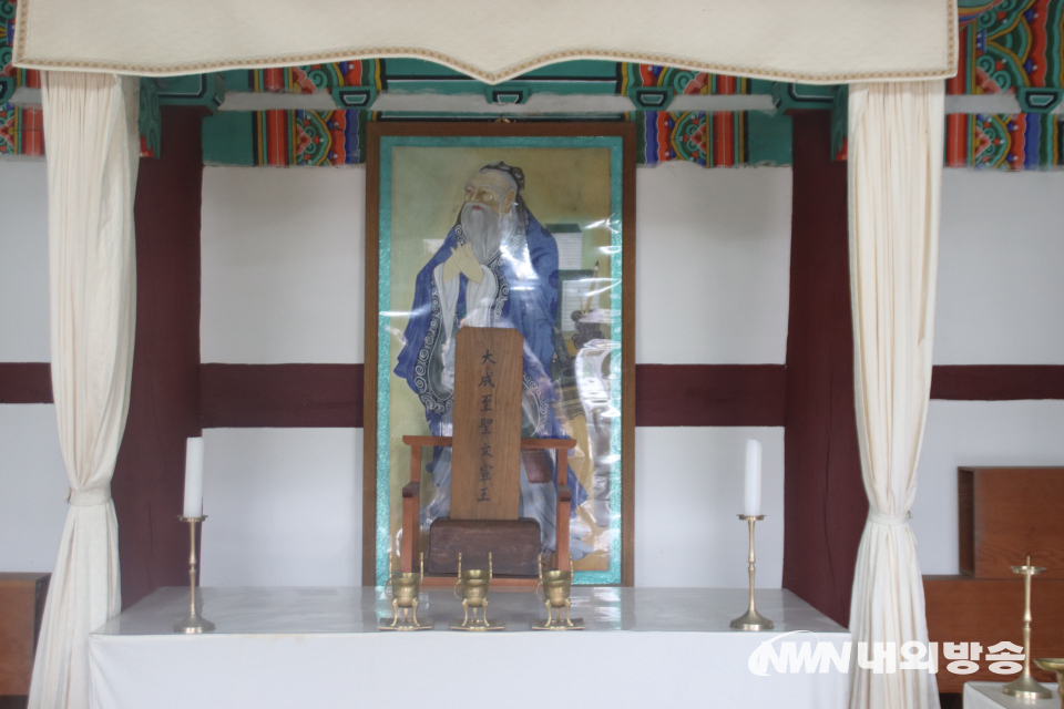 [특별기획] 차(茶)와 예(禮), 여유와 평화, 영월향교에 담겼다(9).jpg