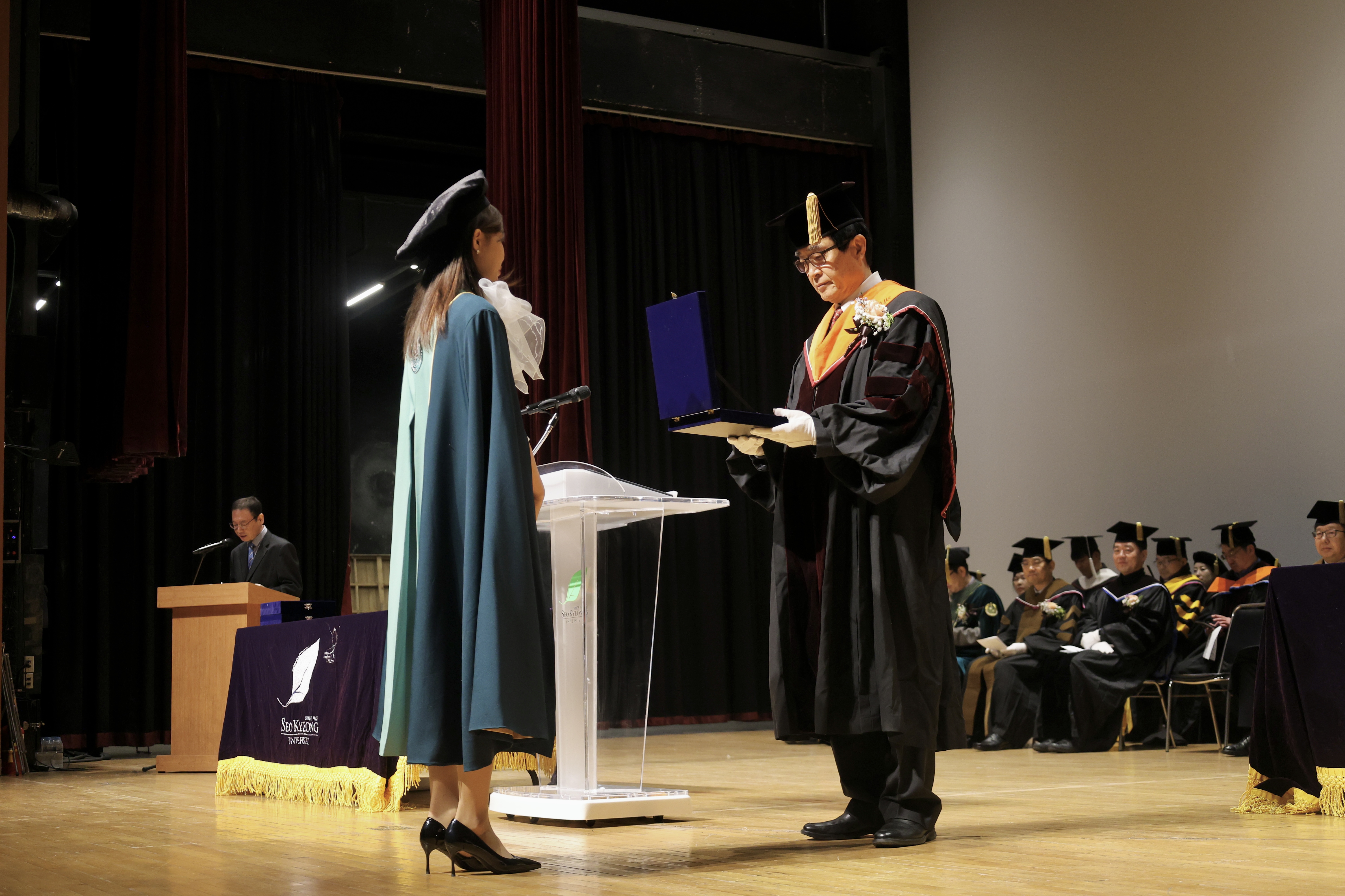 서경대학교, ‘제75회 2024학년도 전기(2025년 2월) 학위수여식’ 개최(3).jpg