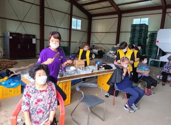 서경대학교 미용봉사단 한국농어촌공사 2021 농촌재능나눔 참가(6).jpg