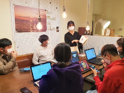 김예림 다큐멘터리 영화감독.jpg