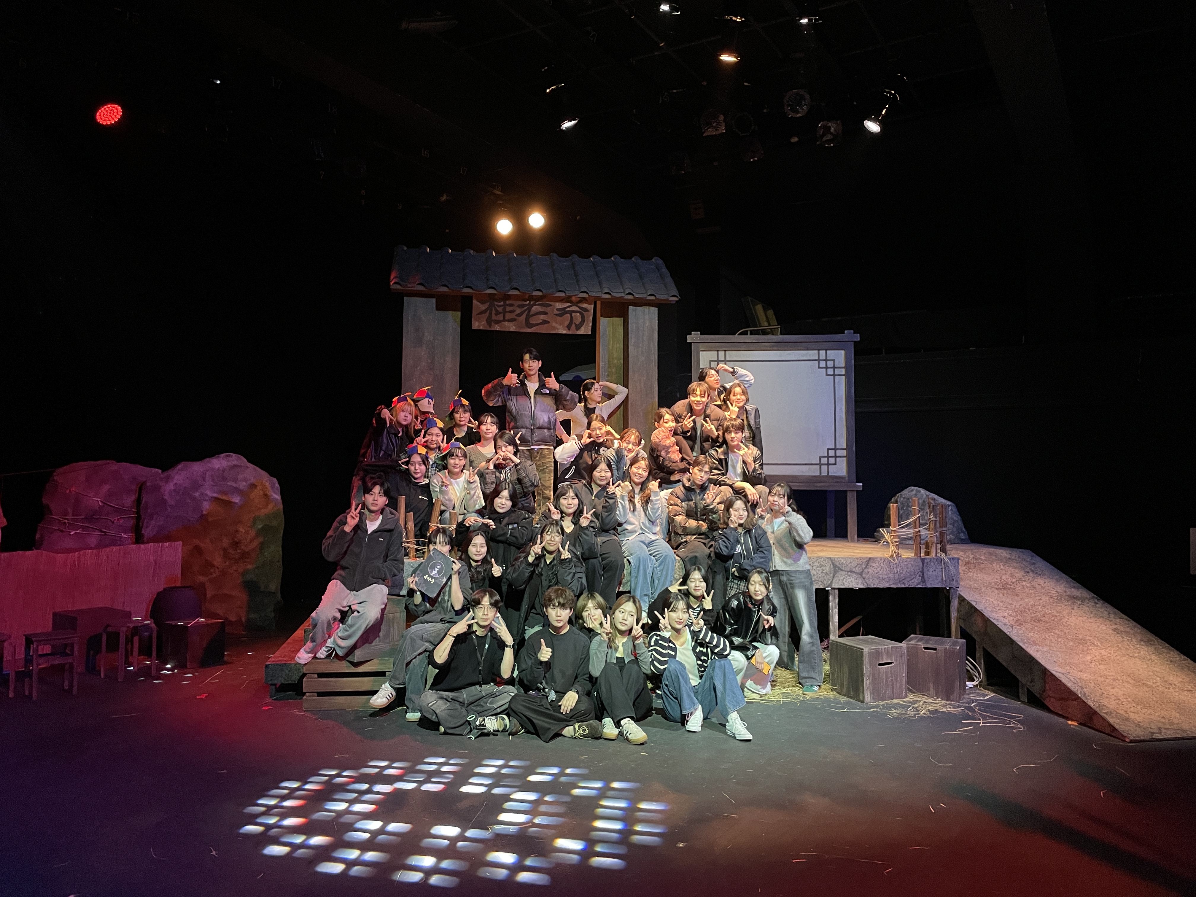 옥타궁 공연 사진6.jpeg