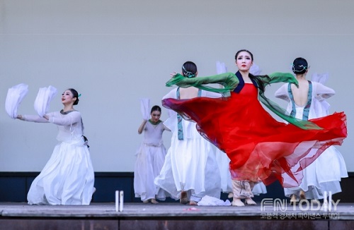 '춘향' 사진3.jpg