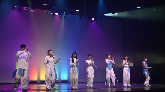 실용무용전공 졸업공연 One & Only(3).jpg