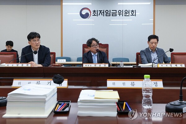 전규열 경영학부 교수: [전규열 칼럼] 최저임금은 올랐는데, 왜 자영업자는 문을 닫나